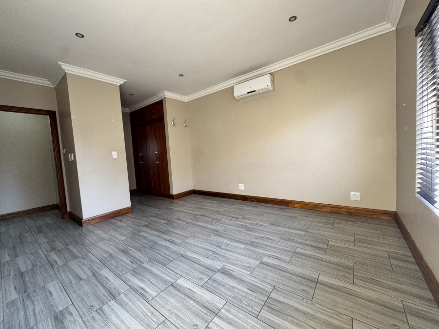 To Let 3 Bedroom Property for Rent in Wilkoppies North West